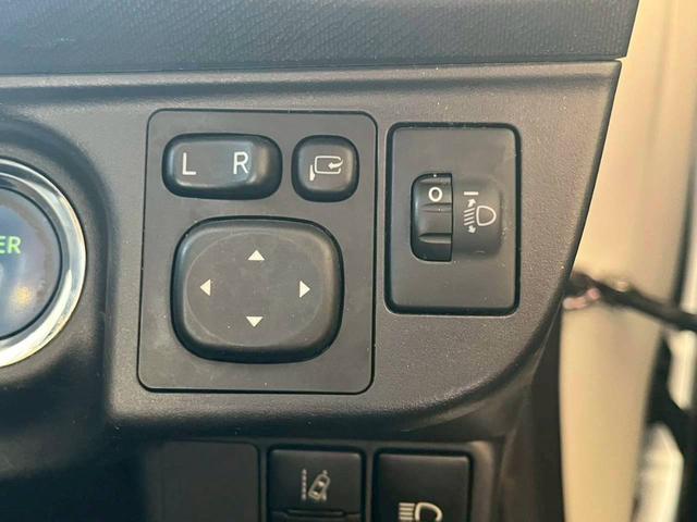 アクア Sスタイルブラック 純正ナビ バックカメラ 衝突被害軽減ブレーキ レーンキープアシスト スマートキー 電動格納式ミラー オートハイビーム 横滑り防止機能 マニュアルレベリング機能(36枚目)