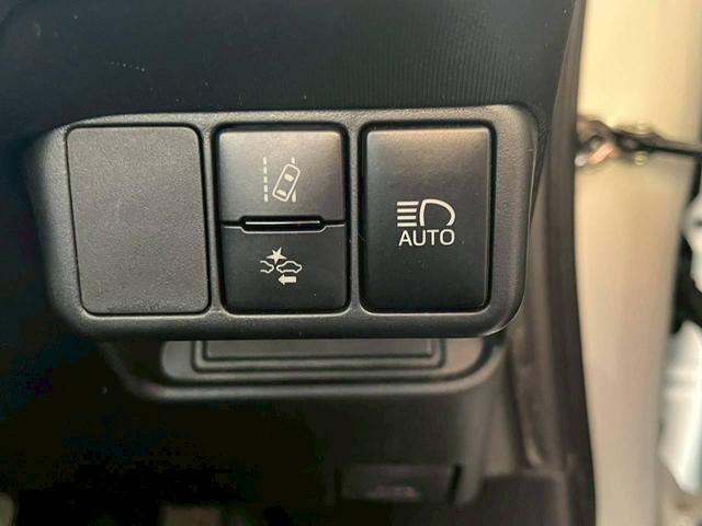 アクア Sスタイルブラック 純正ナビ バックカメラ 衝突被害軽減ブレーキ レーンキープアシスト スマートキー 電動格納式ミラー オートハイビーム 横滑り防止機能 マニュアルレベリング機能(37枚目)