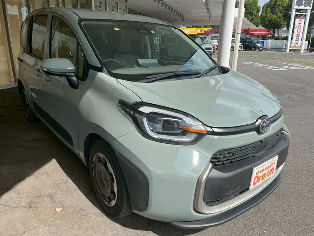 シエンタ ハイブリッドＺ　純正ディスプレイオーディオ　全周囲カメラ　後席モニター　ＥＴＣ　両側電動スライドドア　衝突被害軽減ブレーキ　アダプティブクルーズコントロール　シートヒーター　ハンドルヒーター　ＵＳＢ充電タイプＣ対応（13枚目）