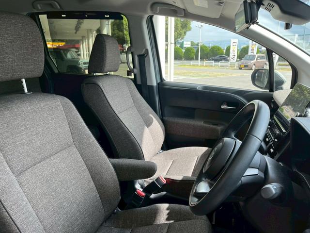 シエンタ ハイブリッドＺ　純正ディスプレイオーディオ　全周囲カメラ　後席モニター　ＥＴＣ　両側電動スライドドア　衝突被害軽減ブレーキ　アダプティブクルーズコントロール　シートヒーター　ハンドルヒーター　ＵＳＢ充電タイプＣ対応（26枚目）