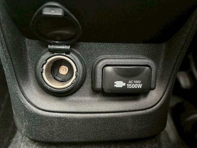 シエンタ ハイブリッドＺ　純正ディスプレイオーディオ　全周囲カメラ　後席モニター　ＥＴＣ　両側電動スライドドア　衝突被害軽減ブレーキ　アダプティブクルーズコントロール　シートヒーター　ハンドルヒーター　ＵＳＢ充電タイプＣ対応（47枚目）