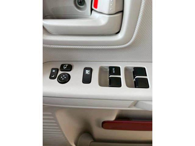 スペーシア ハイブリッドＸ　ナビ　バックカメラ　両側電動スライドドア　衝突被害軽減ブレーキ　レーンキープアシスト　パーキングセンサー　運転席シートヒーター　ＵＳＢ充電　スマートキー　電動格納式ミラー　アイドリングストップ（35枚目）