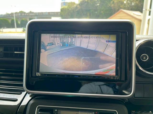 スペーシアカスタム ハイブリッドＸＳ　ナビ　バックカメラ　両側電動スライドドア　衝突被害軽減ブレーキ　レーンキープアシスト　パーキングセンサー　純正アルミホイール　運転席シートヒーター　横滑り防止機能　スマートキー　電動格納式ミラー（5枚目）