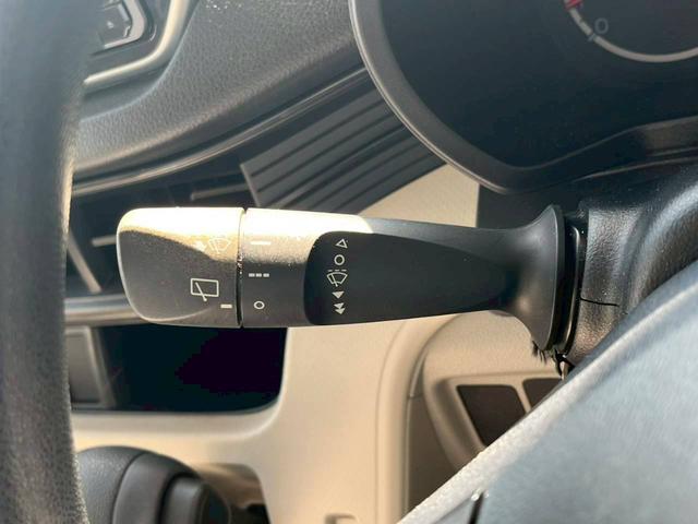 ムーヴ L SAII 純正ナビ バックカメラ ETC 衝突被害軽減ブレーキ キーレス 横滑り防止機能 アイドリングストップ 電動格納式ミラー マニュアルエアコン マニュアルレベリング機能 ステアリングスイッチ(31枚目)