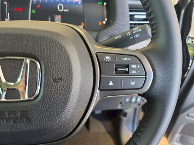 フリード エアー　ＥＸ　登録済未使用車　両側電動スライドドア　ＨｏｎｄａＳＥＮＳＩＮＧ　アダプティブクルーズコントロール　純正アルミホイール　前席シートヒーター　電子パーキング　オートブレーキホールド　ロールサンシェード（34枚目）