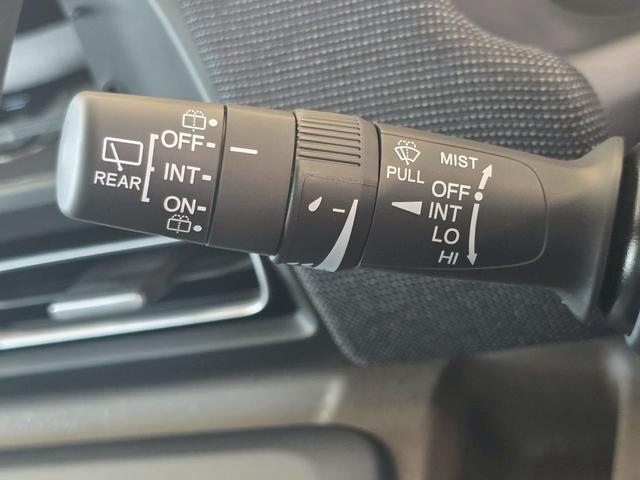 フリード エアー　ＥＸ　登録済未使用車　両側電動スライドドア　ＨｏｎｄａＳＥＮＳＩＮＧ　アダプティブクルーズコントロール　純正アルミホイール　前席シートヒーター　電子パーキング　オートブレーキホールド　ロールサンシェード（35枚目）