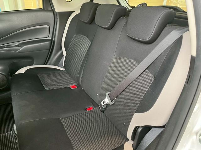 ノート e-パワー B ETC オーディオ 衝突被害軽減ブレーキ レーンキープアシスト スマートキー 横滑り防止機能 マニュアルレベリング機能 電動格納式ミラー オートエアコン アクセサリーソケット(25枚目)