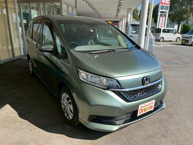 フリード G ナビ バックカメラ Bluetooth ETC HondaSENSING 両側電動スライドドア クルーズコントロール シートヒーター スマートキー ステアリングスイッチ ロールサンシェード USB充電(11枚目)