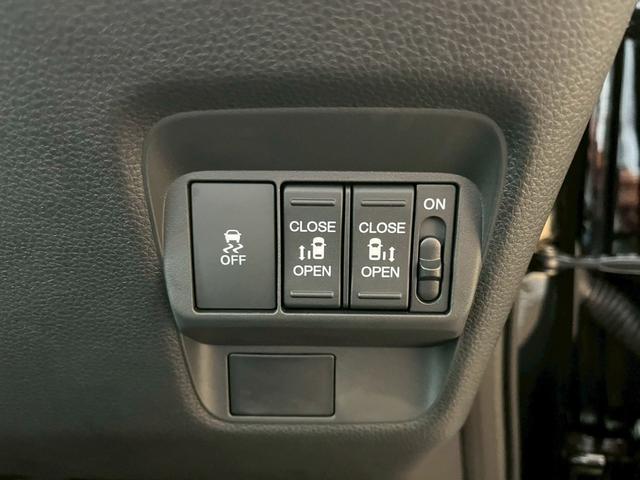 フリード e:HEVエアー EX 登録済未使用車 両側電動スライドドア HondaSENSING 純正アルミホイール アダプティブクルーズコントロール 禁煙車 電子パーキング オートブレーキホールド シートヒーター 電動格納式ミラー(5枚目)