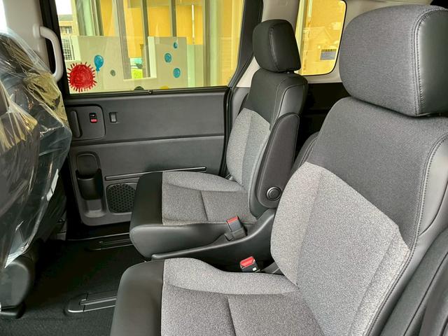 フリード e:HEVエアー EX 登録済未使用車 両側電動スライドドア HondaSENSING 純正アルミホイール アダプティブクルーズコントロール 禁煙車 電子パーキング オートブレーキホールド シートヒーター 電動格納式ミラー(27枚目)