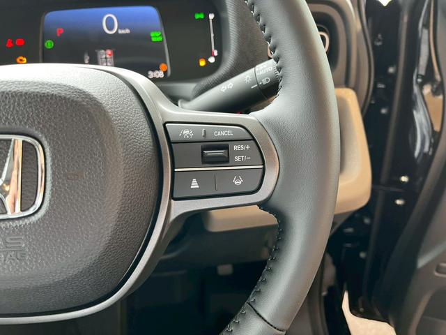 フリード e:HEVエアー EX 登録済未使用車 両側電動スライドドア HondaSENSING 純正アルミホイール アダプティブクルーズコントロール 禁煙車 電子パーキング オートブレーキホールド シートヒーター 電動格納式ミラー(32枚目)