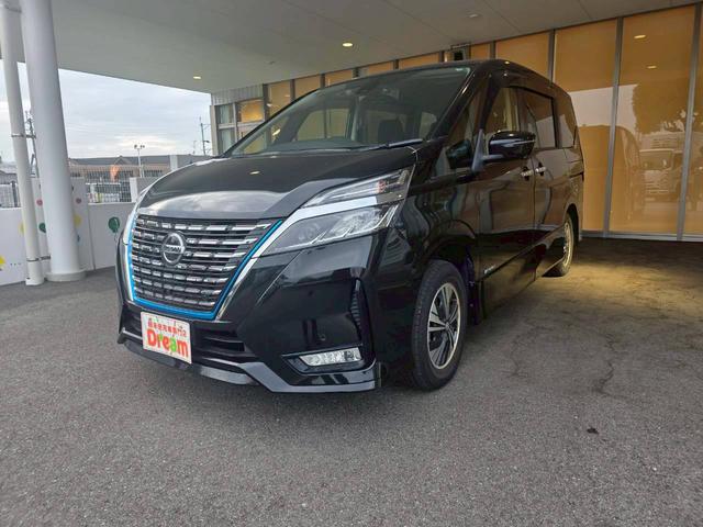 セレナ e-パワー ハイウェイスターV 純正ナビ 全方位カメラ ETC 両側電動スライドドア クルーズコントロール 純正アルミホイール 衝突被害軽減ブレーキ 電子パーキング オートブレーキホールド ステアリングスイッチ シートバックテーブル(8枚目)