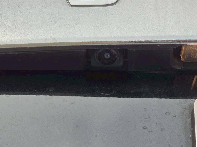 セレナ e-パワー ハイウェイスターV 純正ナビ 全方位カメラ ETC 両側電動スライドドア クルーズコントロール 純正アルミホイール 衝突被害軽減ブレーキ 電子パーキング オートブレーキホールド ステアリングスイッチ シートバックテーブル(20枚目)