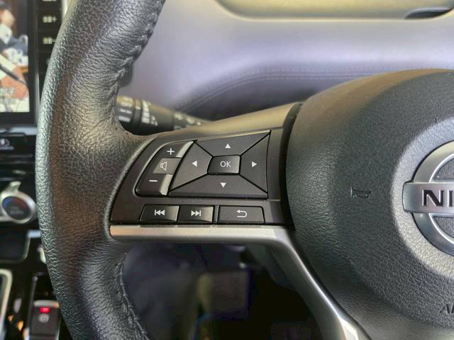 セレナ e-パワー ハイウェイスターV 純正ナビ 全方位カメラ ETC 両側電動スライドドア クルーズコントロール 純正アルミホイール 衝突被害軽減ブレーキ 電子パーキング オートブレーキホールド ステアリングスイッチ シートバックテーブル(33枚目)