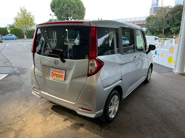 ルーミー G 純正ナビ バックカメラ Bluetooth接続 両側電動スライドドア 衝突被害軽減ブレーキ パーキングセンサー ステアリングスイッチ 前席シートヒーター シートバックテーブル USB充電 スマートキー(15枚目)