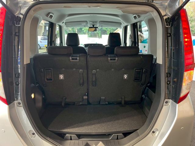 ルーミー G 純正ナビ バックカメラ Bluetooth接続 両側電動スライドドア 衝突被害軽減ブレーキ パーキングセンサー ステアリングスイッチ 前席シートヒーター シートバックテーブル USB充電 スマートキー(16枚目)