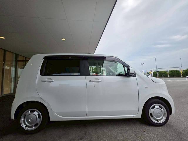 Ｎ－ＷＧＮ Ｇホンダセンシング　衝突軽減ブレーキ　電動パーキングブレーキ　アダプティブクルーズコントロール　ブレーキホールド　社外ＣＤデッキ　電動格納ミラー　パワーステアリング　オートエアコン（8枚目）