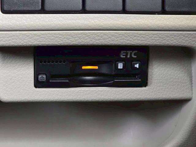 アルトラパン X 衝突軽減B 社外ナビ ETC HIDヘッドライト スマートキー プッシュスタート アイドリングストップ ステアリングスイッチ 純正アルミホイール 電動格納ミラー オートエアコン(5枚目)