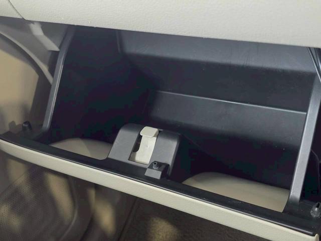 アルトラパン X 衝突軽減B 社外ナビ ETC HIDヘッドライト スマートキー プッシュスタート アイドリングストップ ステアリングスイッチ 純正アルミホイール 電動格納ミラー オートエアコン(40枚目)