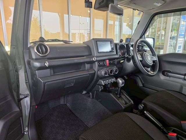 ジムニー XC ナビ Bluetooth接続 ETC 純正アルミホイール 衝突被害軽減ブレーキ レーンキープアシスト クルーズコントロール ダウンヒルアシストコントロール シートヒーター スマートキー フォグライト(24枚目)