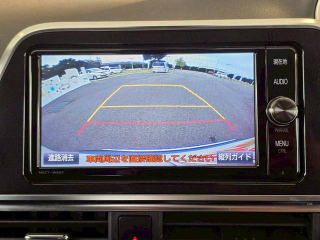 シエンタ G 純正ナビ バックカメラ Bluetooth接続 両側電動スライドドア アルミホイール 衝突被害軽減ブレーキ レーンキープアシスト スマートキー アイドリングストップ 横滑り防止機能 フォグライト(6枚目)
