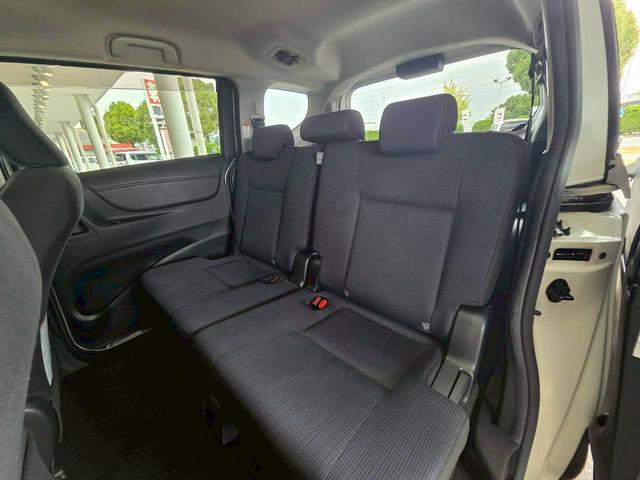 シエンタ G 純正ナビ バックカメラ Bluetooth接続 両側電動スライドドア アルミホイール 衝突被害軽減ブレーキ レーンキープアシスト スマートキー アイドリングストップ 横滑り防止機能 フォグライト(30枚目)