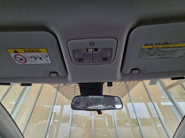 シエンタ G 純正ナビ バックカメラ Bluetooth接続 両側電動スライドドア アルミホイール 衝突被害軽減ブレーキ レーンキープアシスト スマートキー アイドリングストップ 横滑り防止機能 フォグライト(42枚目)