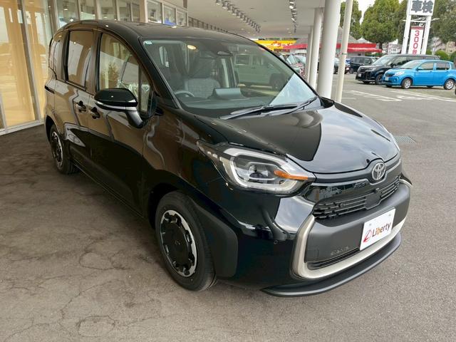 シエンタ ハイブリッドＺ　フルフラットシート　エアバック　キーレスエントリー　イモビライザー　ナビ　バックモニター　ＬＥＤヘッドライト　横滑り防止　スマートキー　ＵＳＢ（10枚目）