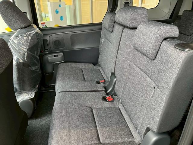 シエンタ ハイブリッドＺ　フルフラットシート　エアバック　キーレスエントリー　イモビライザー　ナビ　バックモニター　ＬＥＤヘッドライト　横滑り防止　スマートキー　ＵＳＢ（26枚目）