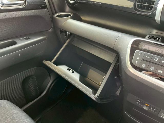 Ｎ－ＢＯＸカスタム Ｇ・Ｌパッケージ　アイドリングストップ車　ナビ・ＴＶ　フルフラットシート　スマキ－　フロントベンチシート　パワーウィンドウ　盗難防止システム　オートエアコン　パワステ　キーレスエントリー　ワンセグ　両席エアバック（47枚目）