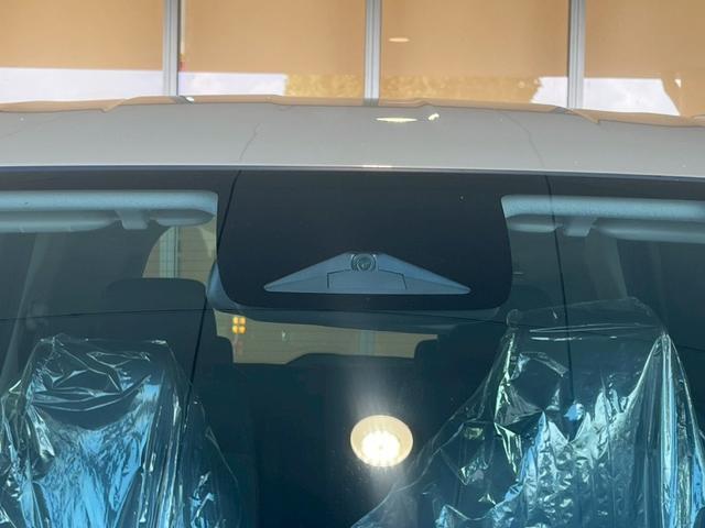 フリード クロスター クリアランスソナー オートクルーズコントロール レーンアシスト 衝突被害軽減システム 両側電動スライドドア オートライト LEDヘッドランプ スマートキー 電動格納ミラー シートヒーター 3列シート(34枚目)