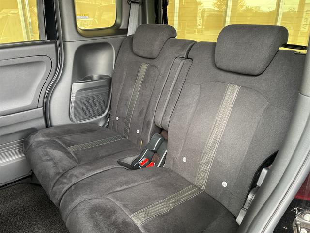 ホンダ Ｎ－ＢＯＸカスタム 34枚目