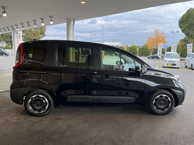 トヨタ シエンタ 12枚目