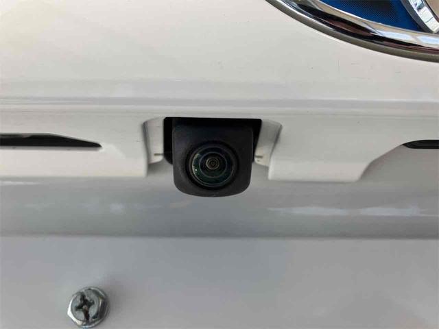 トヨタ プリウス 16枚目