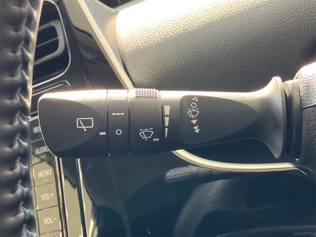 トヨタ プリウス 22枚目