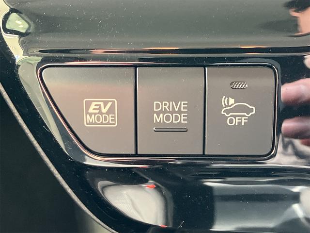 トヨタ プリウス 25枚目