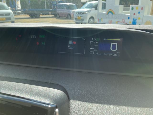 トヨタ プリウス 39枚目