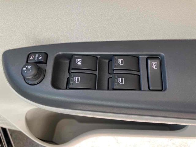 トヨタ パッソ 14枚目