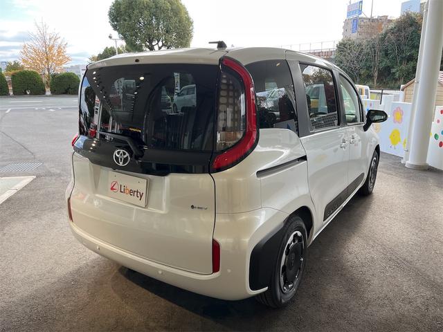 シエンタ ハイブリッドZ 全周囲カメラ TV クリアランスソナー オートクルーズコントロール レーンアシスト 衝突被害軽減システム 両側電動スライドドア オートマチックハイビーム オートライト LEDヘッドランプ スマートキー(18枚目)