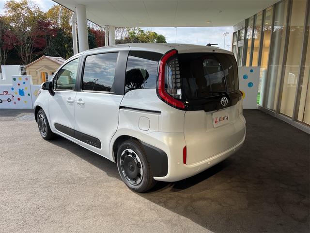 シエンタ ハイブリッドZ 全周囲カメラ TV クリアランスソナー オートクルーズコントロール レーンアシスト 衝突被害軽減システム 両側電動スライドドア オートマチックハイビーム オートライト LEDヘッドランプ スマートキー(20枚目)