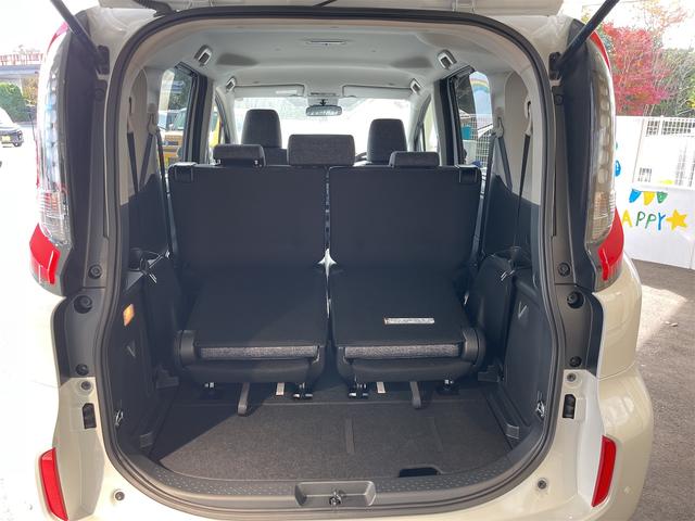 シエンタ ハイブリッドZ 全周囲カメラ TV クリアランスソナー オートクルーズコントロール レーンアシスト 衝突被害軽減システム 両側電動スライドドア オートマチックハイビーム オートライト LEDヘッドランプ スマートキー(23枚目)