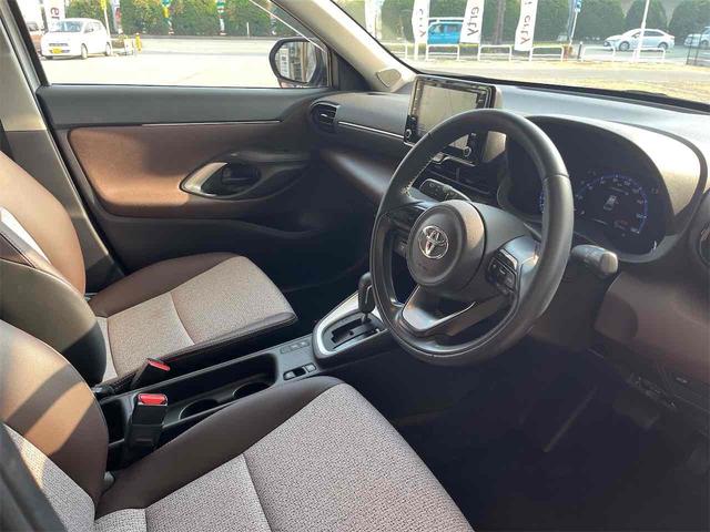 ヤリスクロス X ETC バックカメラ クリアランスソナー オートクルーズコントロール レーンアシスト 衝突被害軽減システム ナビ TV オートマチックハイビーム オートライト LEDヘッドランプ 電動リアゲート(34枚目)