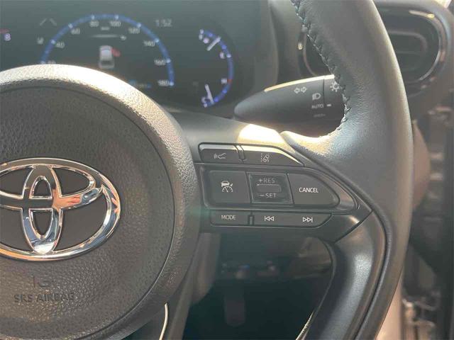 ヤリスクロス X ETC バックカメラ クリアランスソナー オートクルーズコントロール レーンアシスト 衝突被害軽減システム ナビ TV オートマチックハイビーム オートライト LEDヘッドランプ 電動リアゲート(37枚目)