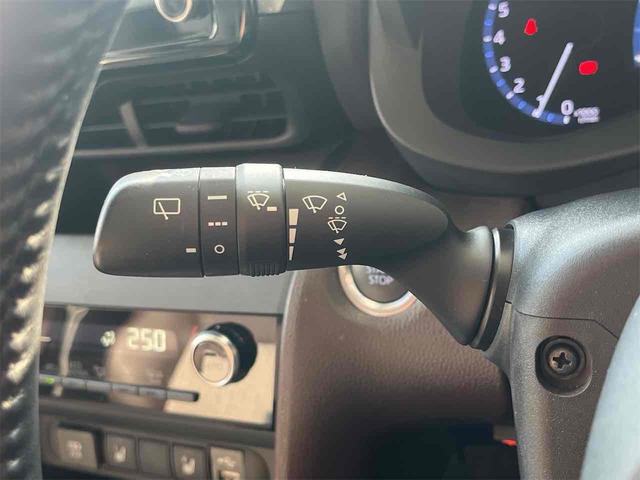 ヤリスクロス X ETC バックカメラ クリアランスソナー オートクルーズコントロール レーンアシスト 衝突被害軽減システム ナビ TV オートマチックハイビーム オートライト LEDヘッドランプ 電動リアゲート(39枚目)