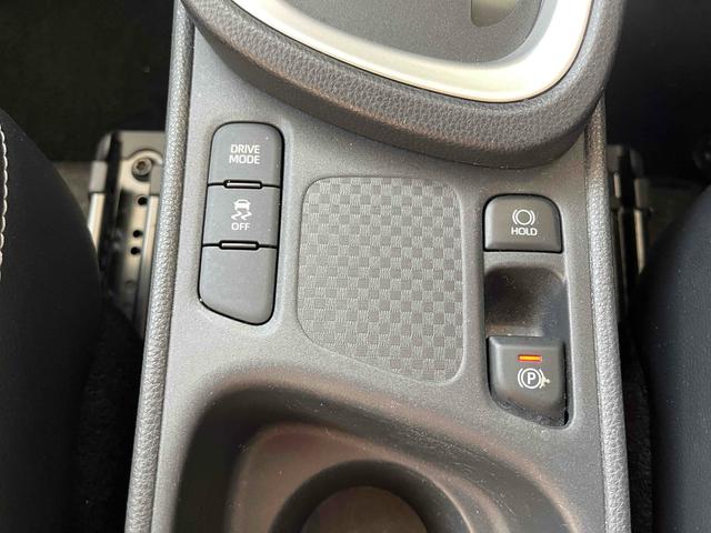 ヤリスクロス X ETC バックカメラ クリアランスソナー オートクルーズコントロール レーンアシスト 衝突被害軽減システム ナビ TV オートマチックハイビーム オートライト LEDヘッドランプ 電動リアゲート(42枚目)