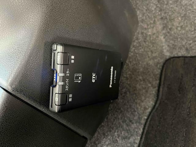 ノート e-パワー メダリスト ETC 全周囲カメラ デジタルインナーミラー クリアランスソナー オートクルーズコントロール レーンアシスト 衝突被害軽減システム アルミホイール オートライト LEDヘッドランプ スマートキー(7枚目)