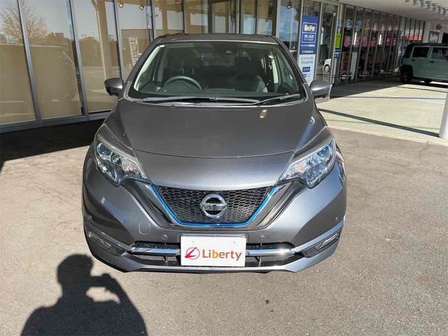 ノート e-パワー メダリスト ETC 全周囲カメラ デジタルインナーミラー クリアランスソナー オートクルーズコントロール レーンアシスト 衝突被害軽減システム アルミホイール オートライト LEDヘッドランプ スマートキー(16枚目)