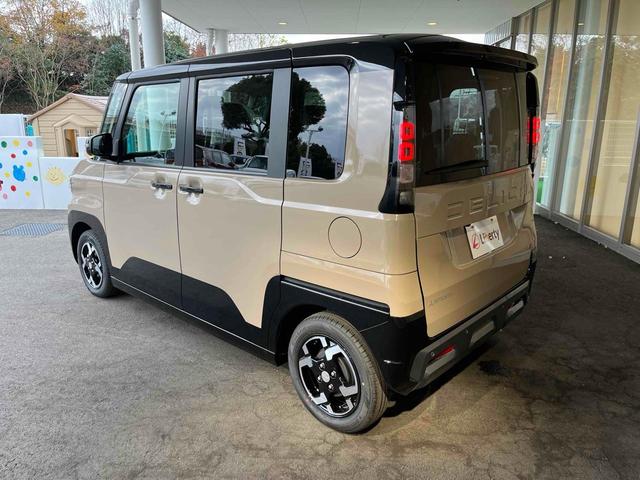 デリカミニ Ｇ　プレミアム　届出済未使用車　全周囲カメラ　両側電動スライドドア　クリアランスソナー　クルーズコントロール　レーンアシスト　衝突被害軽減システム　オートライト　スマートキー　アイドリングストップ　電動格納ミラー（11枚目）