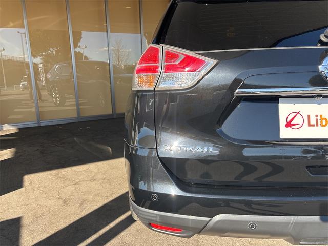 エクストレイル ２０Ｘ　エマージェンシーブレーキパッケージ　純正ナビ　バックカメラ　クリアランスソナー　衝突被害軽減システム　ＴＶ　オートライト　純正アルミホイール　スマートキー　アイドリングストップ　電動格納ミラー　シートヒーター　ＣＶＴ　盗難防止システム（17枚目）