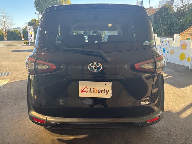 シエンタ ハイブリッドG クエロ 社外ナビ ETC バックカメラ 両側電動スライドドア TV レーンアシスト 衝突被害軽減システム オートマチックハイビーム オートライト LEDヘッドランプ スマートキー CVT(14枚目)